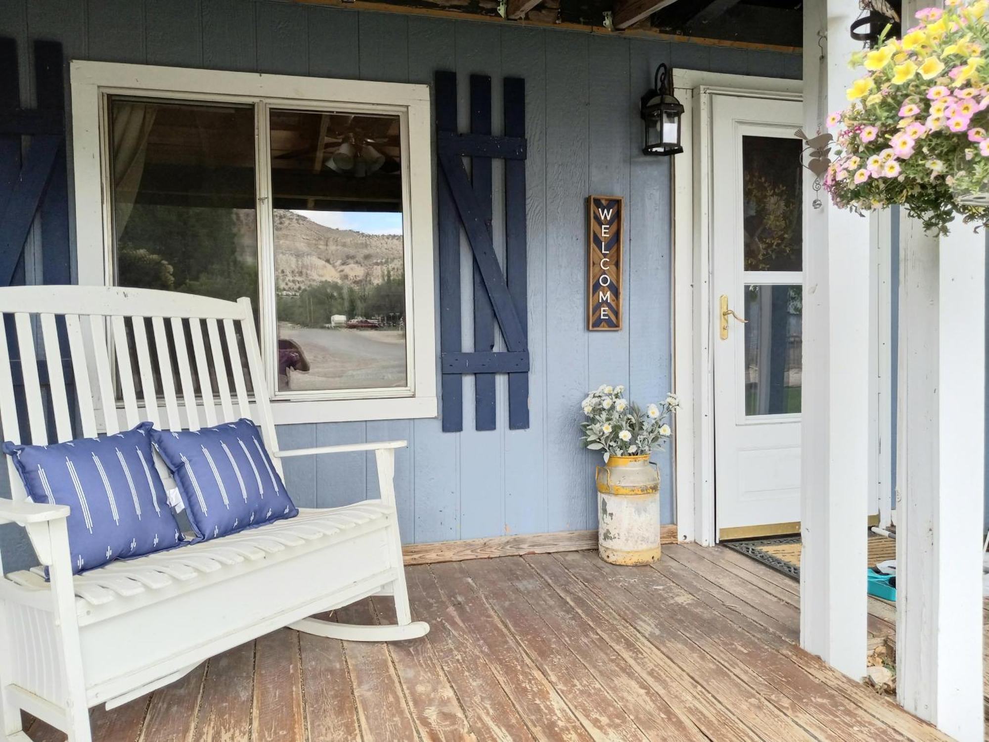 The Goulding Cottage And Farm - 4 Beds, 3 Baths Henrieville 外观 照片